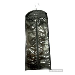 Bellami 22” human hair extensions, set of 7 with storage bag